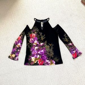 New open shoulder top